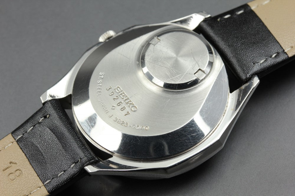 SEIKO V.F.A. 3823-7040 Silver Quartz 36.5mm Men's Watch 1973
