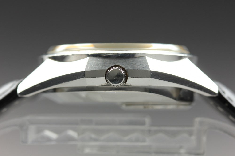 SEIKO V.F.A. 3823-7040 Silver Quartz 36.5mm Men's Watch 1973