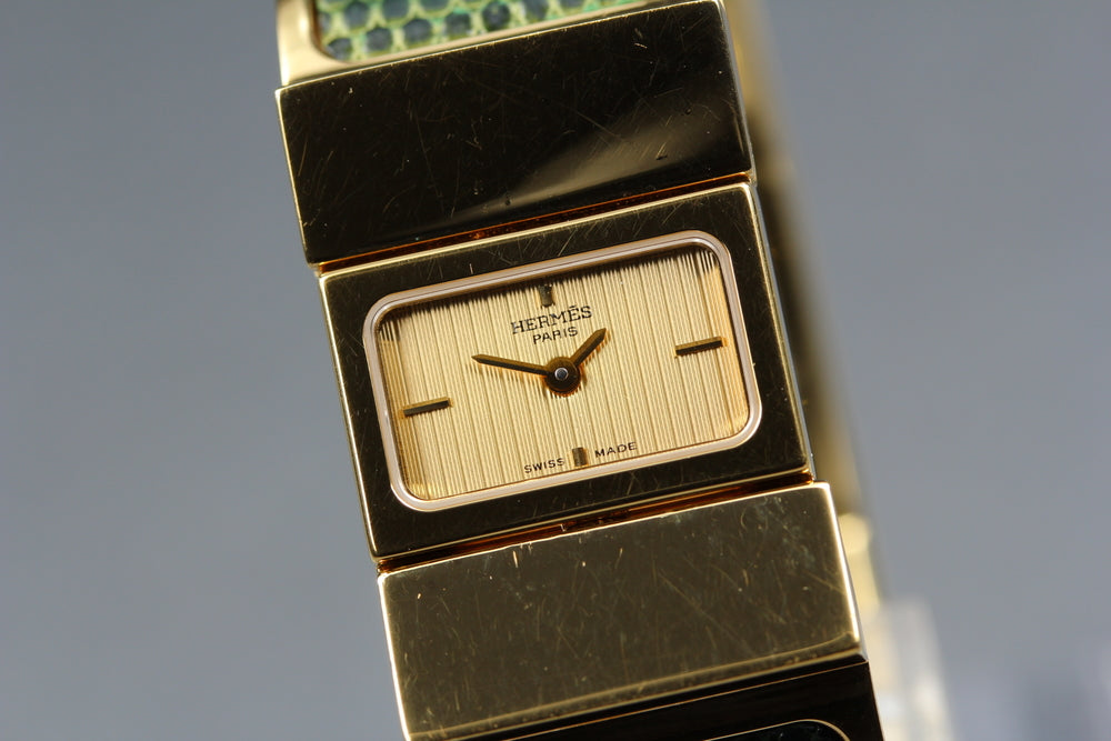 Near MINT HERMES Loquet L01.201 Gold Quartz 19mm Ladies Watch