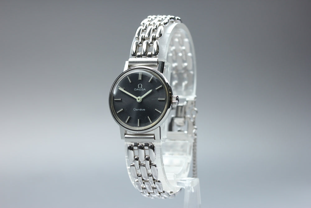 Near MINT OMEGA Geneve 511.457 Cal.625 Grey Manual 23mm Ladies Watch 1973