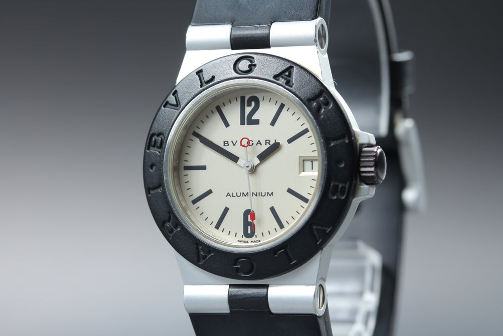 Near MINT BVLGARI Aluminum AL32A Silver Quartz 32mm Unisex Watch