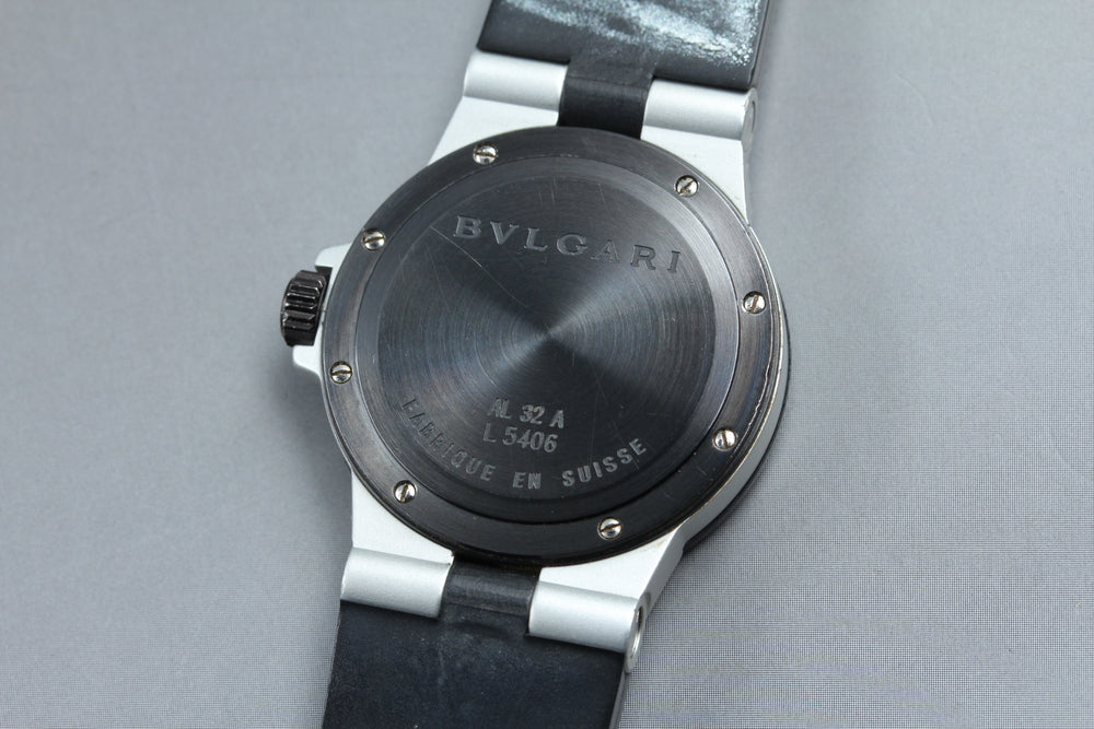 Near MINT BVLGARI Aluminum AL32A Silver Quartz 32mm Unisex Watch