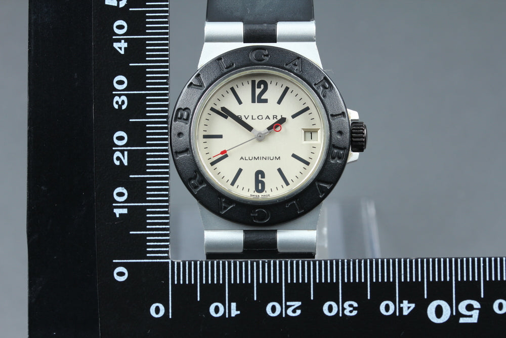 Near MINT BVLGARI Aluminum AL32A Silver Quartz 32mm Unisex Watch