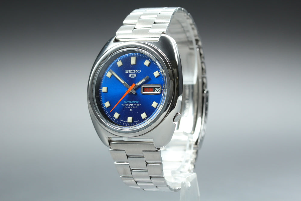 Near MINT SEIKO Seiko 5 Sports 6119-8310 Blue Auto 39.1mm Men's Watch 1969