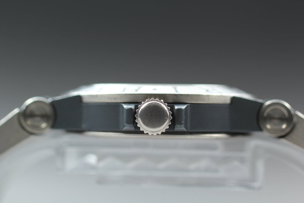 Near MINT BVLGARI Diagono Titanium TI32TA Black Quartz 32mm Men's Watch
