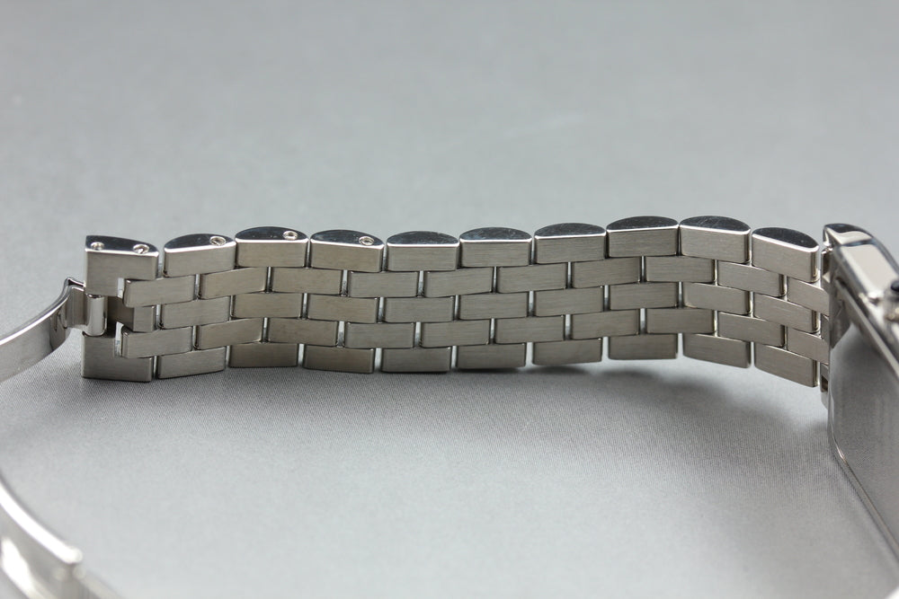 Near MINT TIFFANY&Co. Classic Square 525.1033 White Quartz 23.4mm Ladies Watch