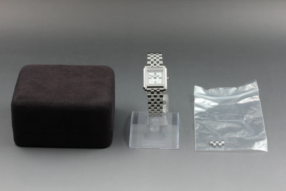 Near MINT TIFFANY&Co. Classic Square 525.1033 White Quartz 23.4mm Ladies Watch