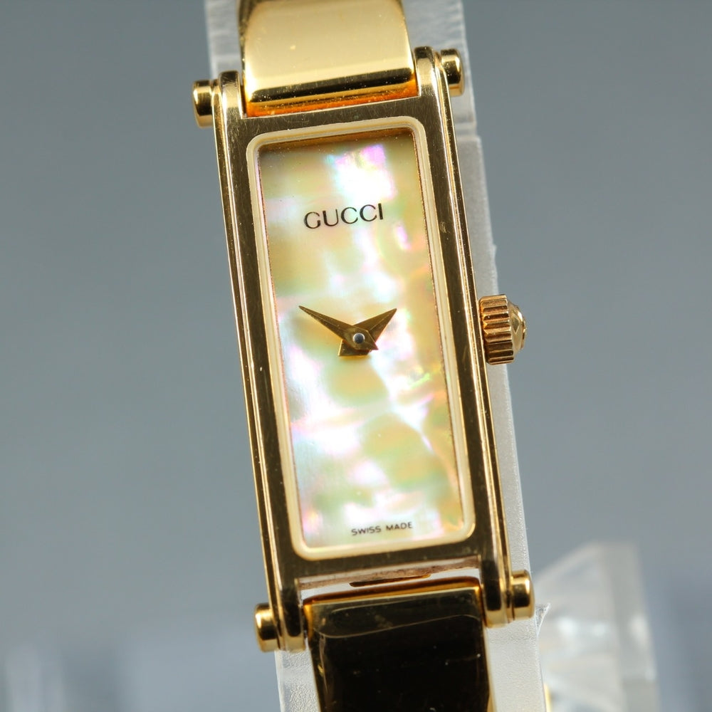 Near MINT GUCCI 1500 Quartz 12.3mm Ladies Watch