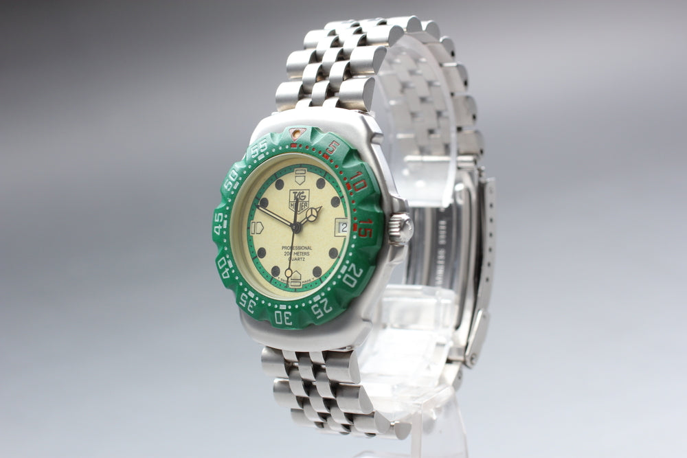 Near MINT TAG Heuer Formula 1 372.513 Yellow Quartz 34.4mm Men's Watch – photo 3
