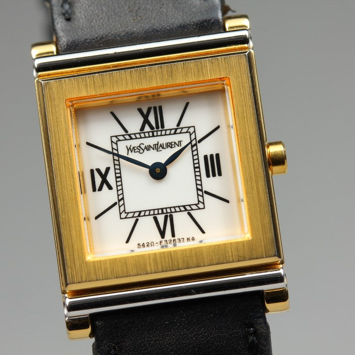 Near MINT Yves Saint Laurent 5420-F47611 White Quartz 19.5mm Ladies Watch