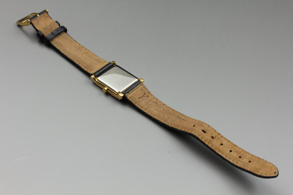 Near MINT Yves Saint Laurent 5420-F47611 White Quartz 19.5mm Ladies Watch