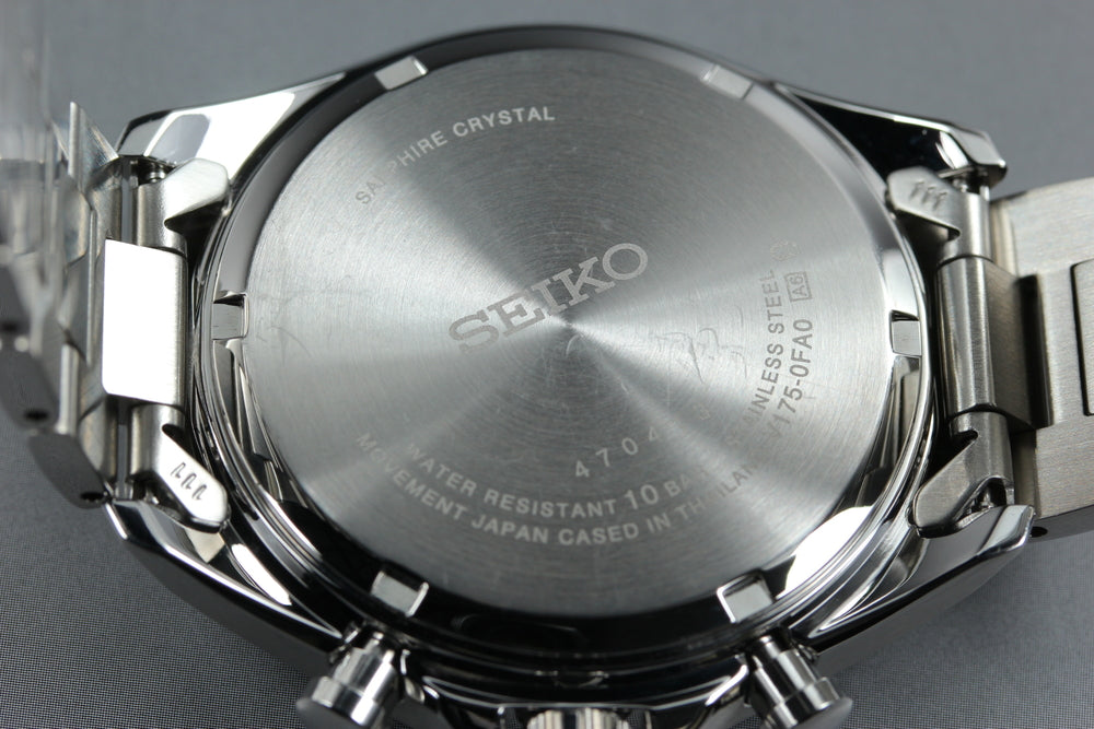 MINT SEIKO V175-0FA0 Black Solar Watch
