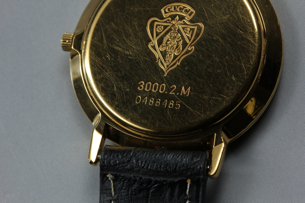 Near MINT GUCCI 3000.2.M Green Quartz 33mm Men's Watch