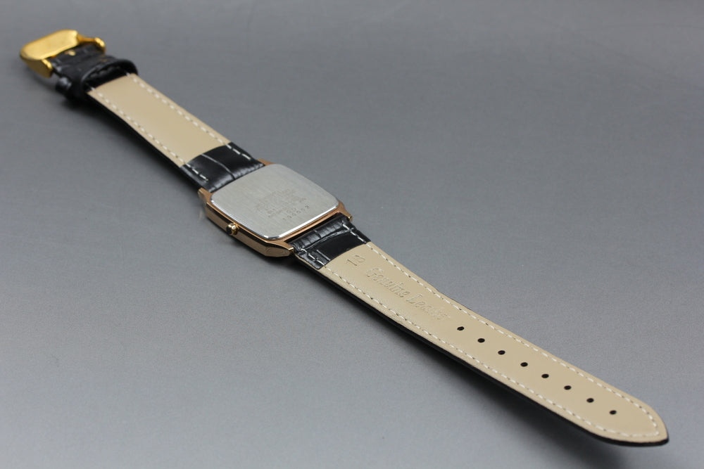 Near MINT SEIKO Dolce 8N41-5130 Gold Quartz 27.2mm Men's Watch 1971