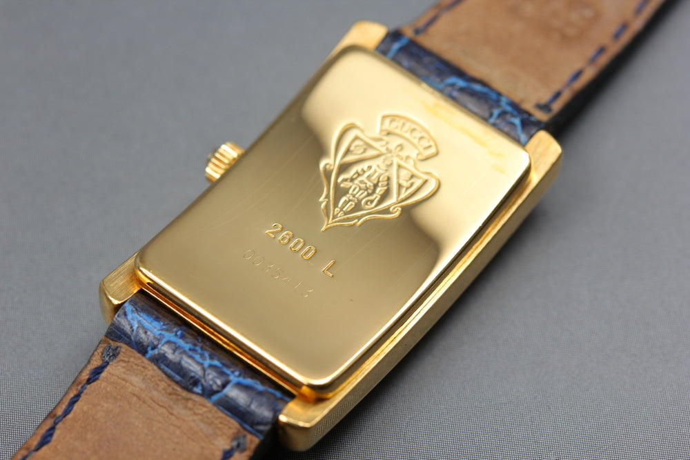 Near MINT GUCCI 2600L Silver/Blue Quartz 18.9mm Ladies Watch