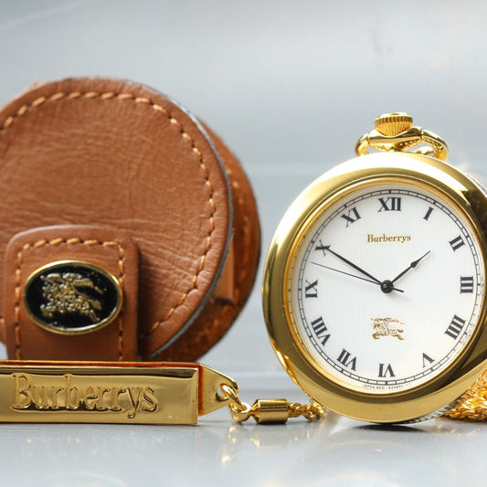 Near MINT BURBERRY 6031-G24655 White Quartz 38mm Unisex Pocket Watch