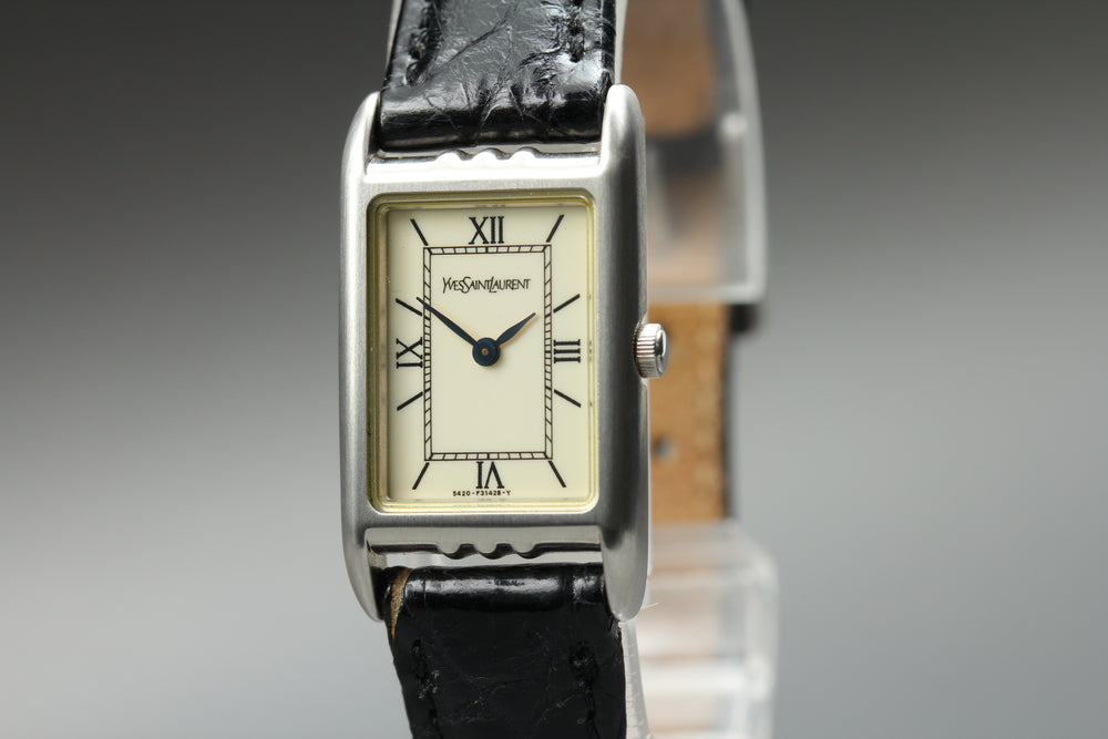 Near MINT Yves Saint Laurent 5420-F46878 White Quartz 17.1mm Ladies Watch – photo 3