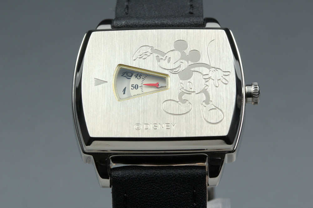 Near MINT SEIKO Aruba Y204-5000 White Manual 32.8mm Men's Watch