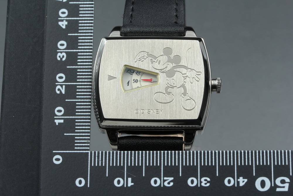Near MINT SEIKO Aruba Y204-5000 White Manual 32.8mm Men's Watch