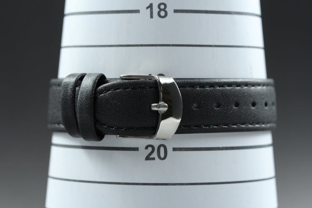 Near MINT SEIKO Aruba Y204-5000 White Manual 32.8mm Men's Watch
