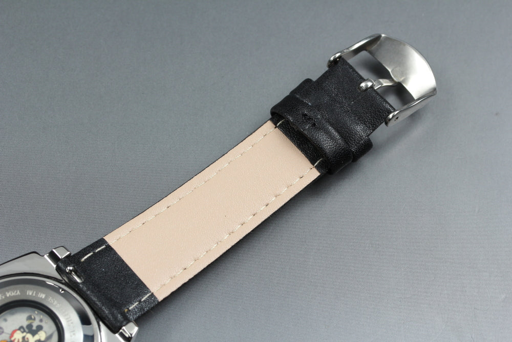 Near MINT SEIKO Aruba Y204-5000 White Manual 32.8mm Men's Watch