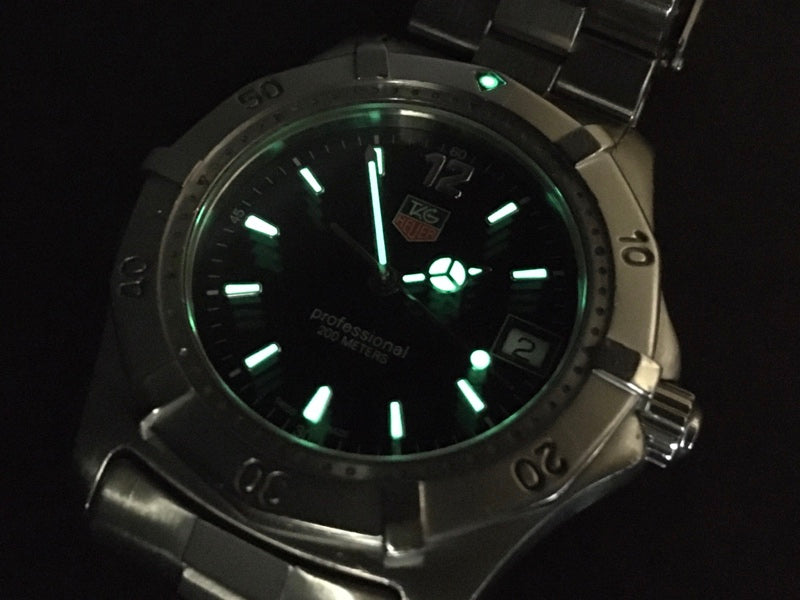 Near MINT TAG Heuer Professional 2000 WK1110-0 Black Quartz 38mm Men's Watch