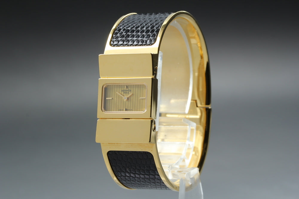 Near MINT HERMES Loquet L01.201 Gold Quartz 18.9mm Ladies Watch