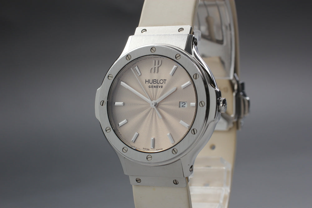 Near MINT HUBLOT Classic Tradition B1405.1 Beige Quartz 32.3mm Ladies Watch