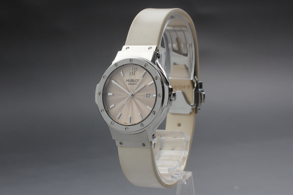 Near MINT HUBLOT Classic Tradition B1405.1 Beige Quartz 32.3mm Ladies Watch