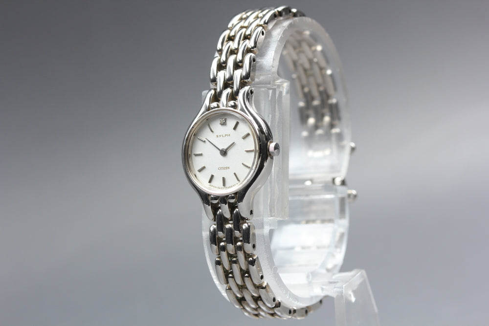 Near MINT CITIZEN SYLPH 5420-F45081 Silver Quartz 19mm Ladies Watch