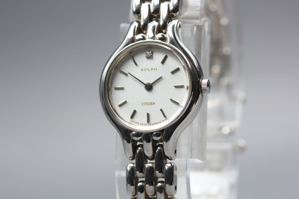 Near MINT CITIZEN SYLPH 5420-F45081 Silver Quartz 19mm Ladies Watch
