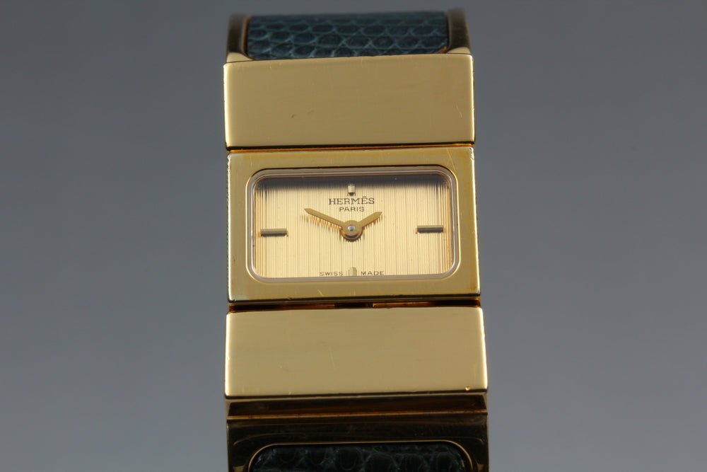 Near MINT HERMES Loquet L01.201 Gold Quartz 19mm Ladies Watch