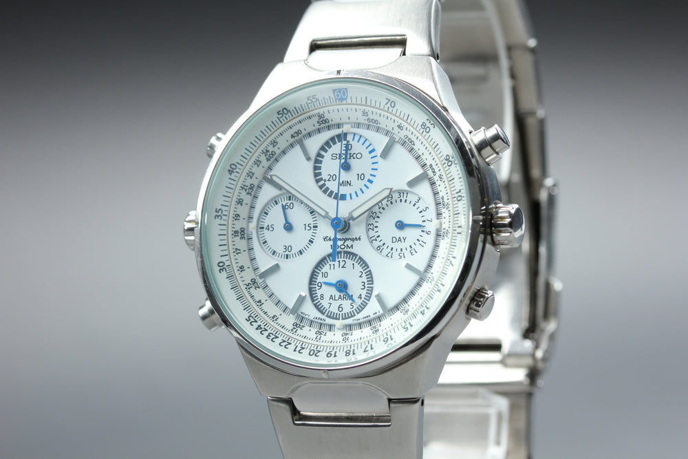 Near MINT SEIKO 7T34-0AA0 White Quartz 39mm Men's Watch