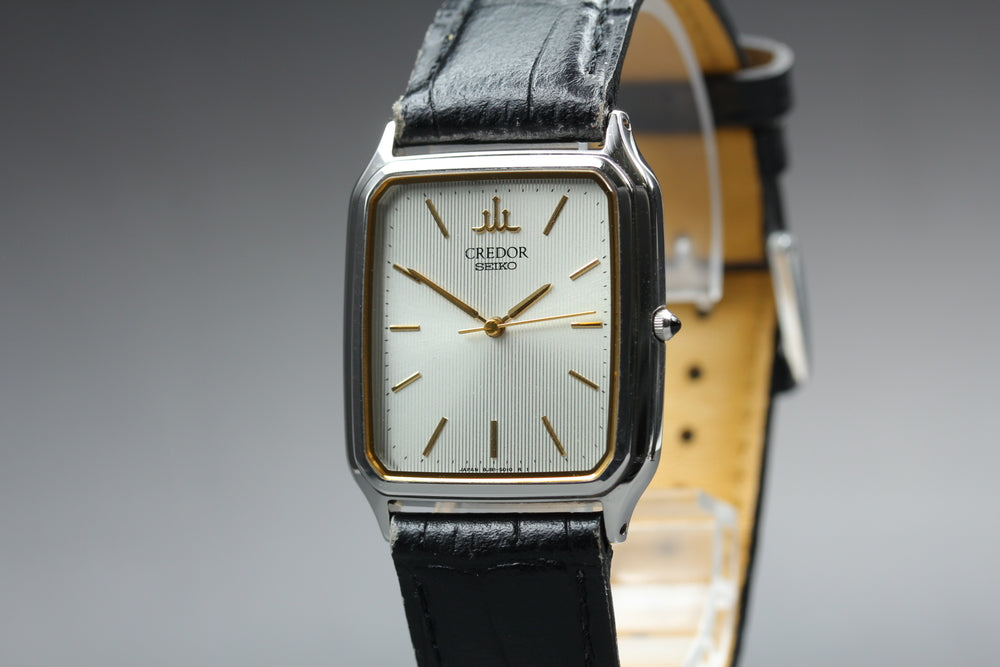 Near MINT SEIKO Credor 8J81-5020 Silver Quartz 28mm Men's Watch