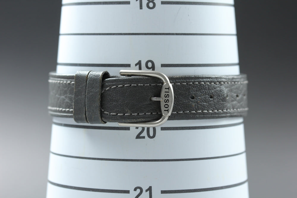 Near MINT TISSOT R150 Quartz 30mm Men's Watch