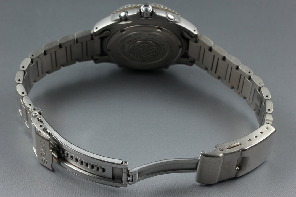 Near MINT SEIKO LANDMASTER SUMMITER SBCN003/7K32-0A10 Black Quartz 42mm Men's Watch 1992