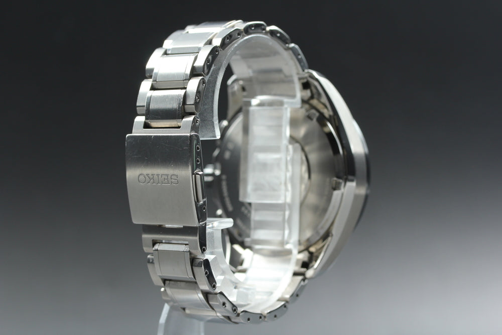 Near MINT SEIKO Astron SBXB051/8X53-0AD0-2 Black Solar 44mm Men's Watch