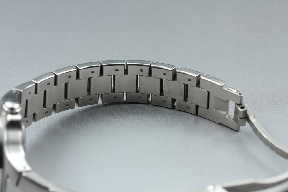 Near MINT TAG Heuer Kylium WL1314 Silver Quartz 27.2mm Ladies Watch