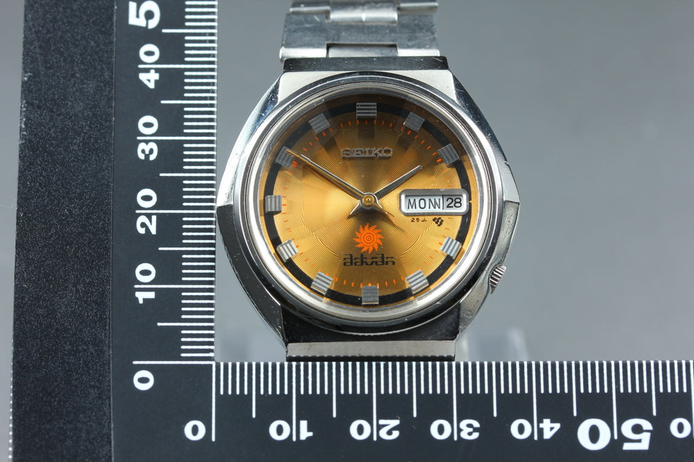 Near MINT SEIKO Advanced 6106-7570 Gold Auto 38mm Men's Watch 1973