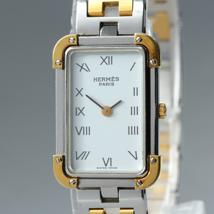 Near MINT HERMES Clojure CR1.220 White Quartz 18mm Ladies Watch
