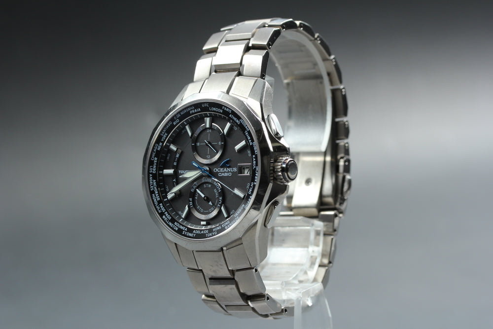 Near MINT CASIO Oceanus OCW-S2000 Black Solar 40mm Men's Watch