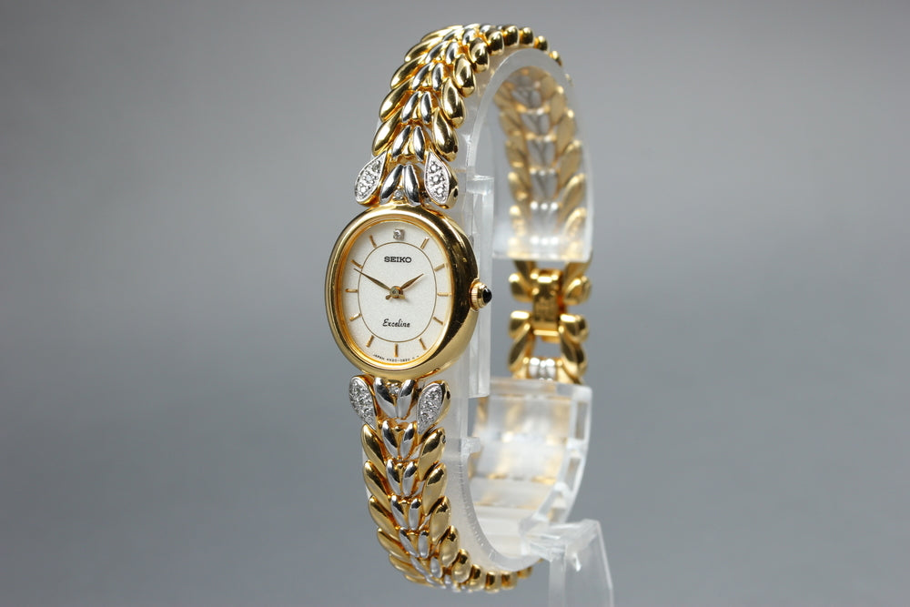 Near MINT SEIKO Exceline 4N20-5260 White Quartz 20mm Ladies Watch