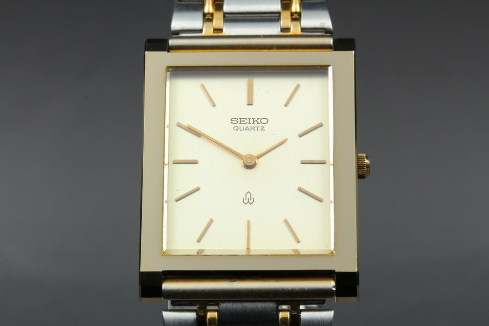 Near MINT SEIKO Chariot 6020-5290 Gold Quartz 25mm Men's Watch 1980