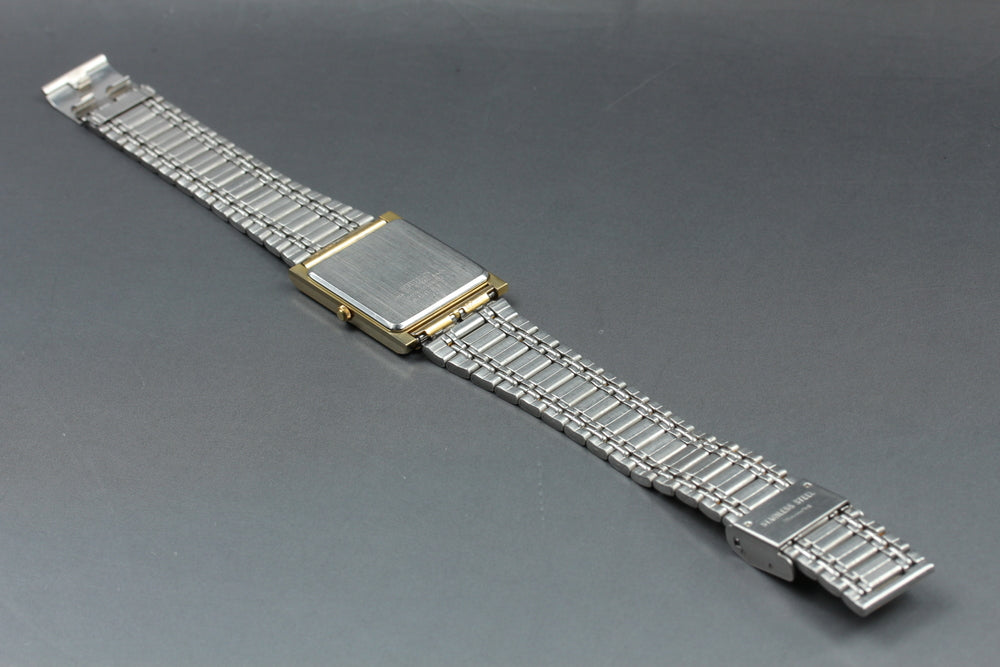 Near MINT SEIKO Chariot 6020-5290 Gold Quartz 25mm Men's Watch 1980