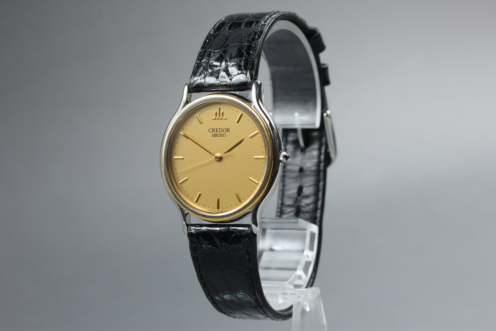 Near MINT SEIKO Credor 8J81-6B00 Gold Quartz 32mm Men's Watch 1996