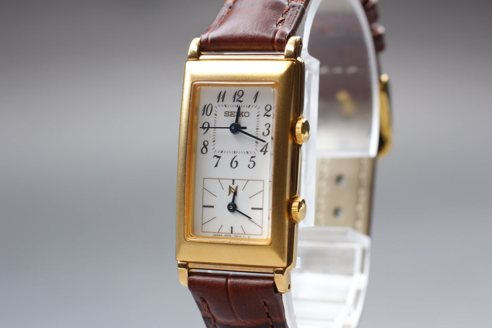 Near MINT SEIKO Noie Neue 1EFW-5A00 White Quartz 19mm Men's Watch 1996