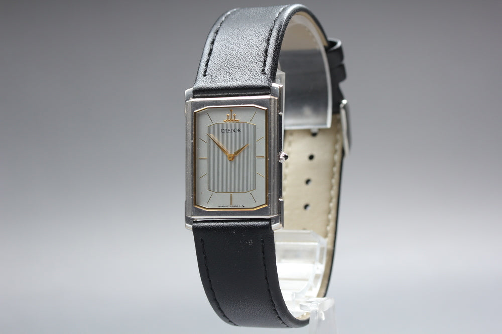 Near MINT SEIKO CREDOR 2F70-541A Silver Quartz 24.2mm Ladies Watch