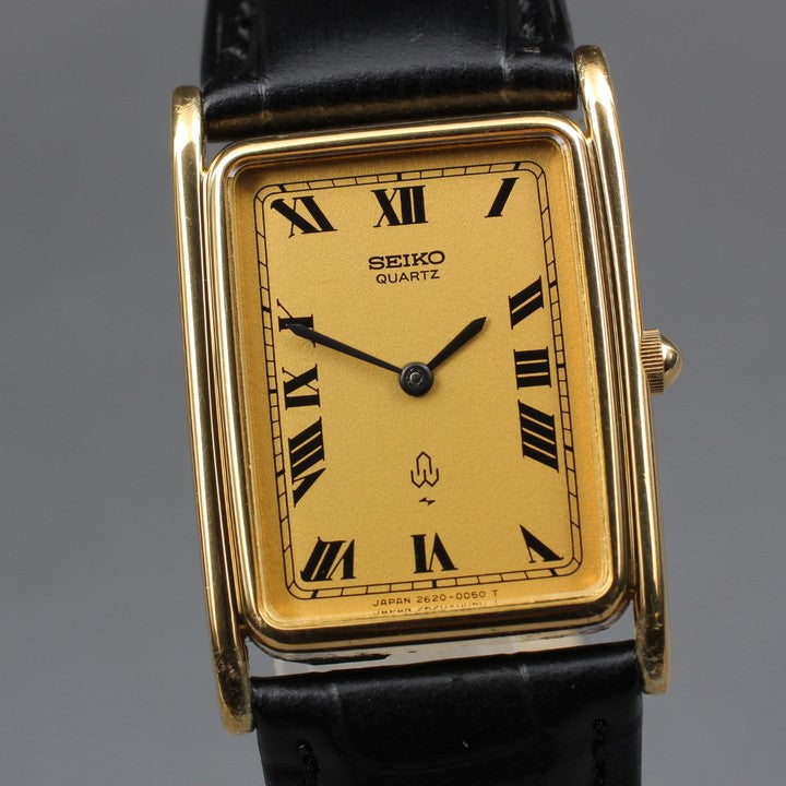 Near MINT SEIKO Chariot 2620-5010 Gold Quartz 25mm Men's Watch 1979