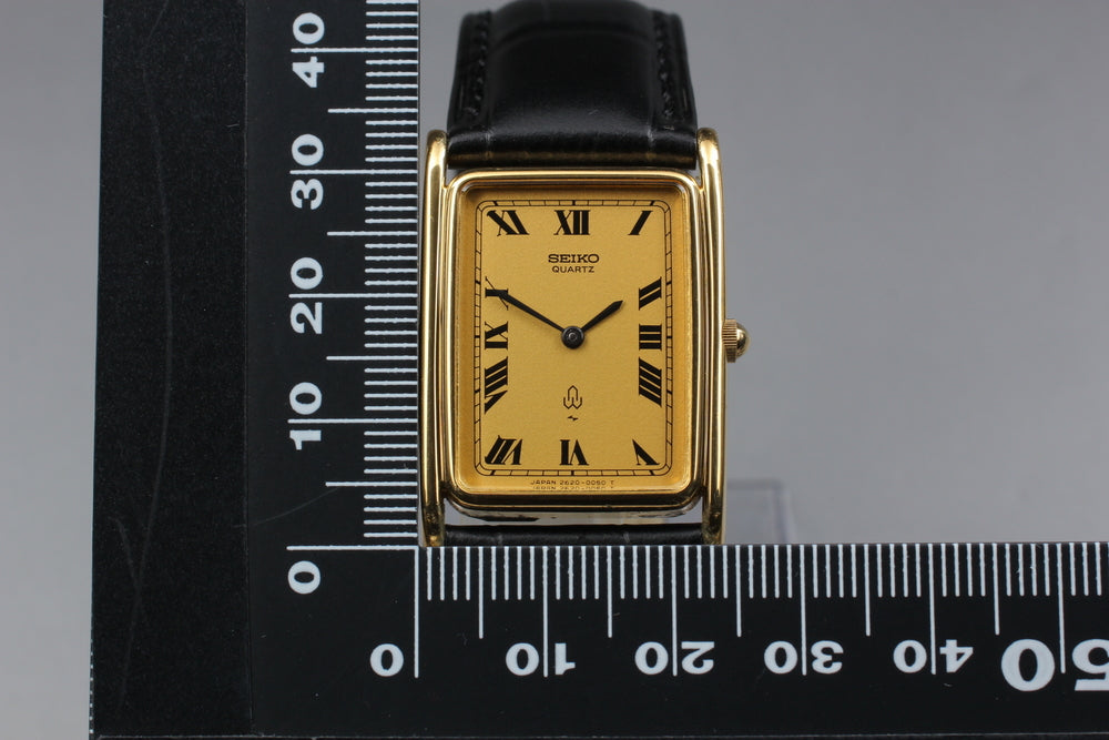 Near MINT SEIKO Chariot 2620-5010 Gold Quartz 25mm Men's Watch 1979