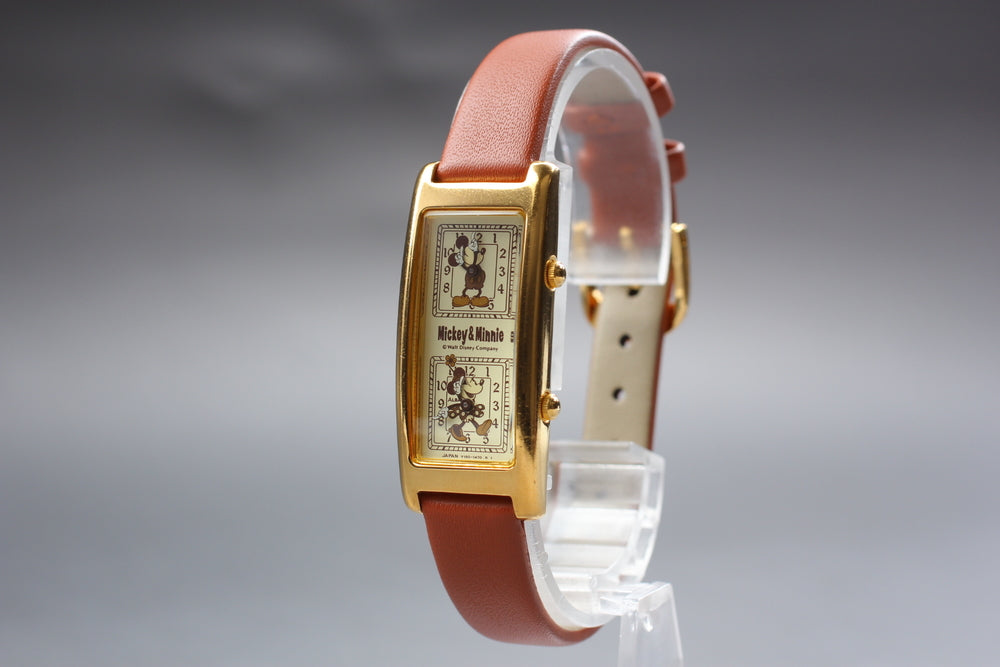 Near MINT SEIKO Y150-5H60 White Quartz 18.4mm Ladies Watch